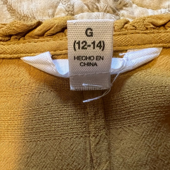 Time & Tru Blouse - Picture 8 of 10